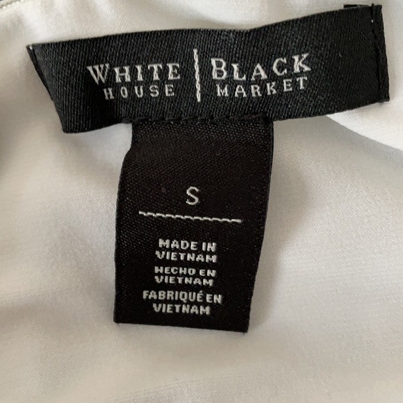 White House Black Market summer halter top. - Picture 5 of 5